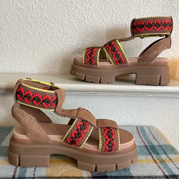 UGG Women’s Ashton Heritage Braid Sandals Size 7.5 Boho Beach Colorful Braided - Picture 2 of 16